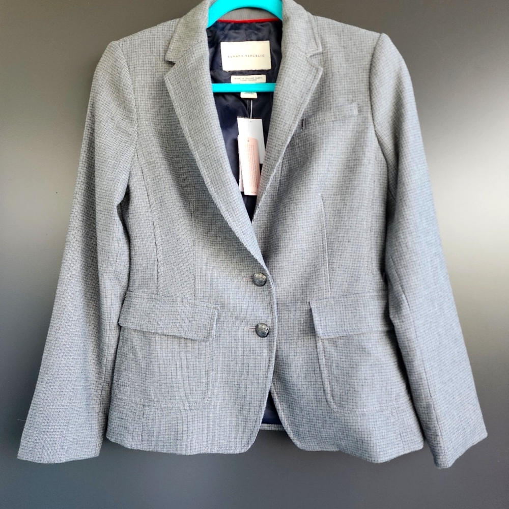 NWT  BANANA REPUBLIC LIGHT GREY WOOL/RAYON BLEND BLAZER - SIZE 0P
